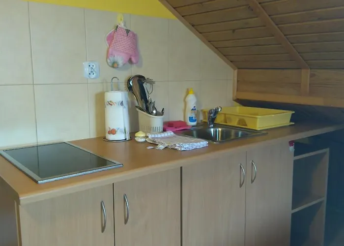 Kwatera prywatna Wczasowa 73 *