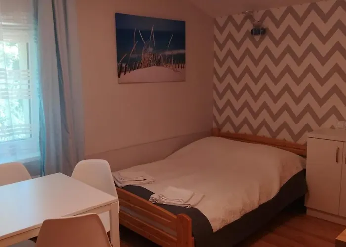 Wczasowa 73 Kwatera prywatna *